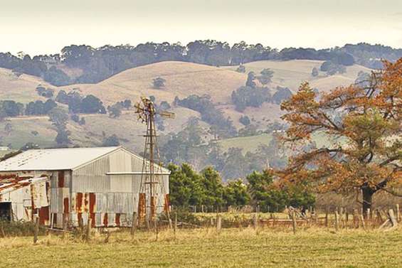 Enquête sur la tragédie des émigrés de force
