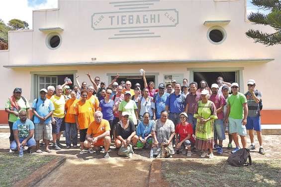 Rencontre au sommet à Tiébaghi