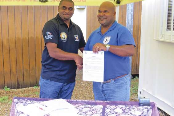 Deux comités réunis  autour du ballon rond