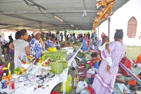 Le marché tournant s’est arrêté à Padawa
