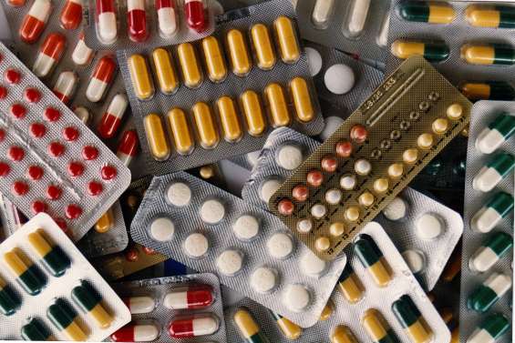 Les prix des médicaments s’émancipent de la Métropole