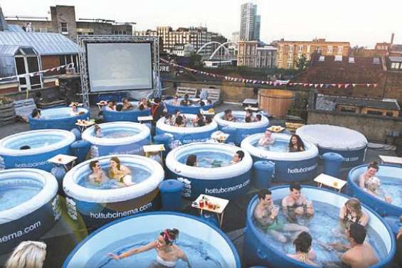 Le Hot Tub Cinéma  arrive à Sydney