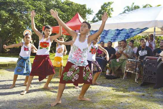 Danses et chants traditionnels s’invitent à la bibliothèque Denise-Frey