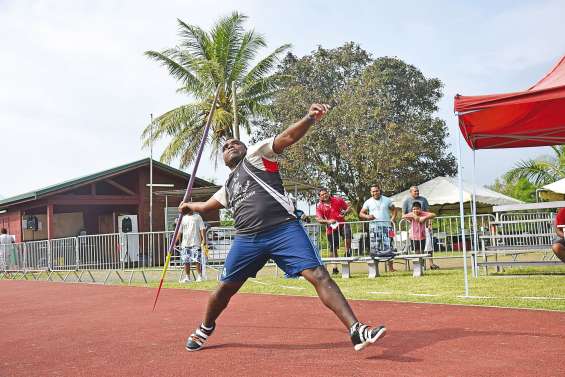 Thierry Washetine de retour en compétition
