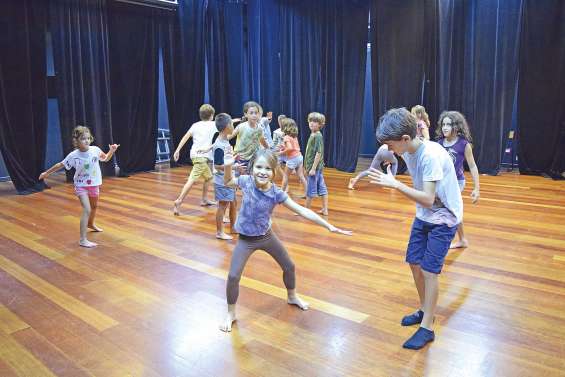 Les enfants font le plein d’énergie et d’imagination durant les vacances