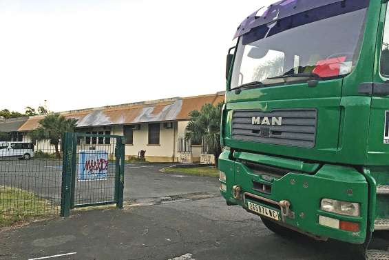 Blocage éclair des services de la DITTT