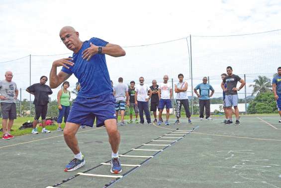 « Je regrette qu’on n’ait pas plus  de Calédoniens en équipe de France »