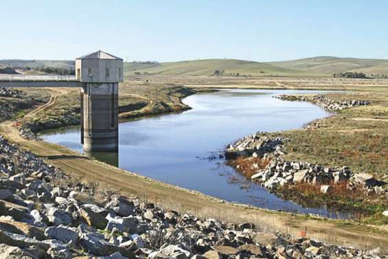 Un pas en arrière sur un projet minier controversé