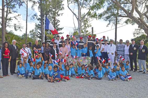 Les écoliers de Moindou associés  au devoir de mémoire