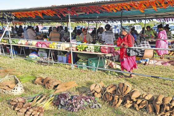 La Fête du ura contrariée  par la grève des transports aériens