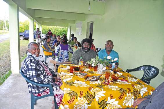 Picot frit au menu du petit-déjeuner