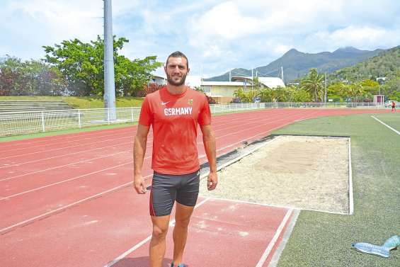 Florian Geffrouais  perd son pari