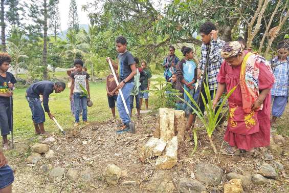 Une journée culturelle à Dö Mwâ