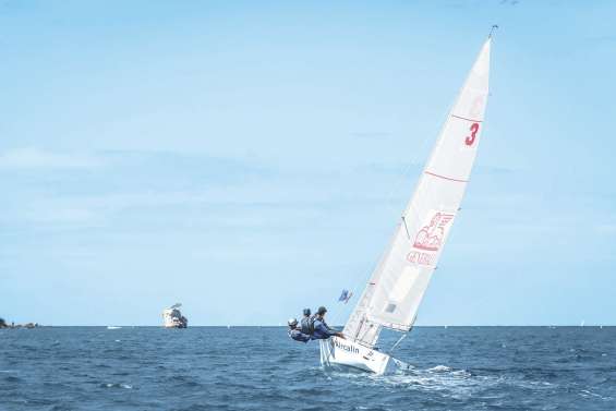 Les Cagous en demies du match racing