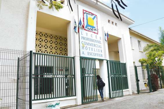 Un lycéen tabassé pour un regard de travers