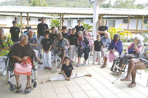 Les passionnés de pétanque et de taekwondo réunis auprès des anciens