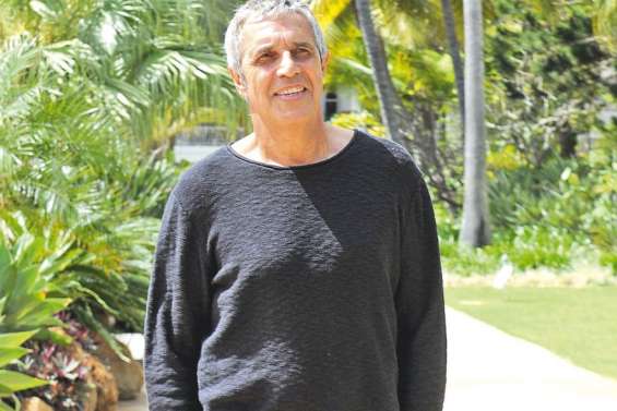 Julien Clerc, voyageur de l’imaginaire