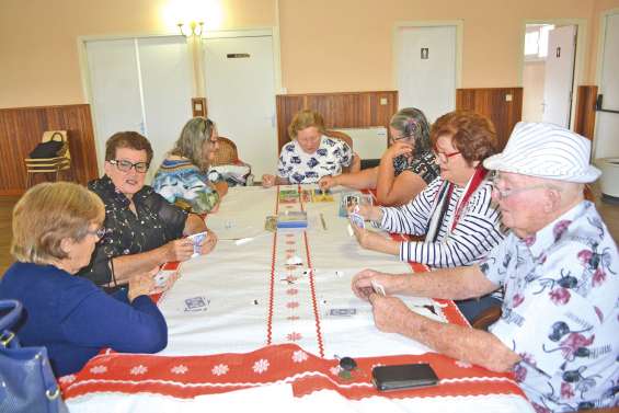 Du thé et des jeux pour les aînés du CCAS