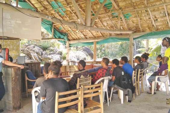 La gendarmerie  informe au collège
