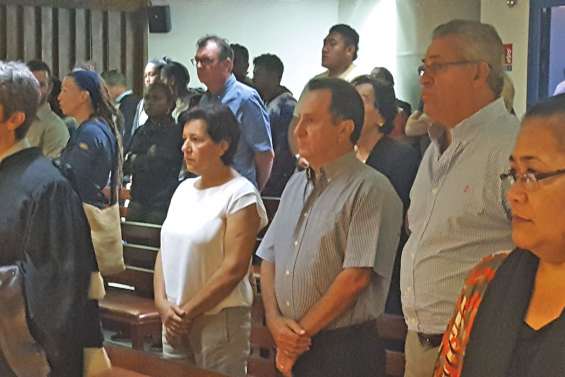 Le procès du Pass’citoyen éclate en plein vol