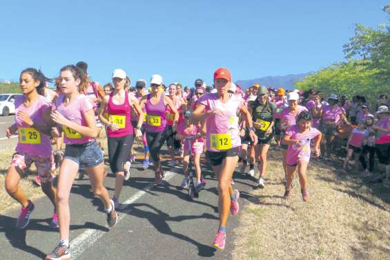 Les femmes courent pour la Croix-Rouge