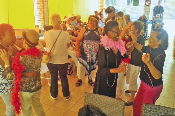 Une journée portes ouvertes avec les familles aux Hibiscus