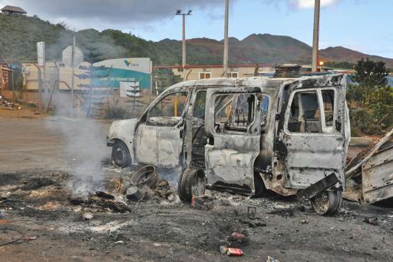 De quatre mois à un an pour les opposants à Vale