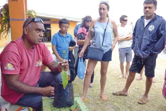 Mariage réussi à la Fête  de la vanille à Mou