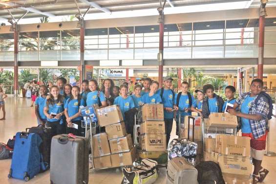 Cinq cents kilos de livres dans les bagages