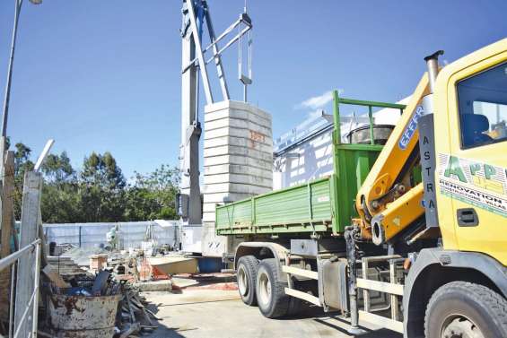 Deux millions de plus pour le chantier du Dock