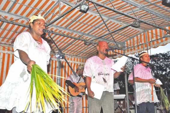 Le champ de foire  ouvert aux musiciens