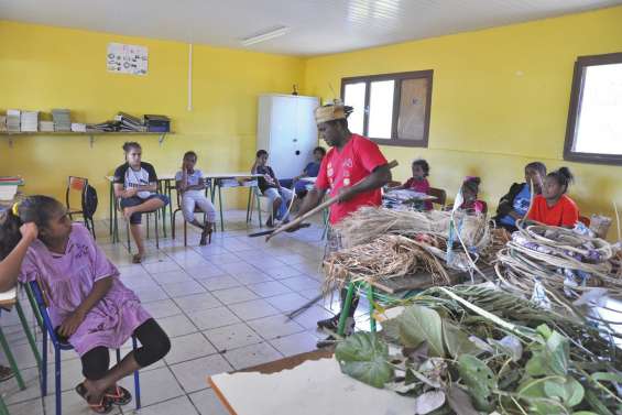 Les savoirs traditionnels transmis aux collégiens de Taremen