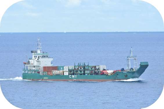 Le bateau pour ravitailler les îles Loyauté est resté à quai