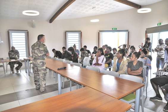 Le CCAS veut dynamiser  la jeunesse nengone