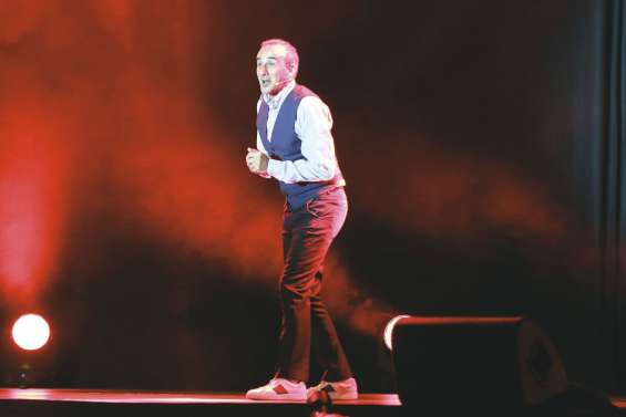 Elie Semoun et « sa bande » ont  plié de rire le public de l’Arène du Sud
