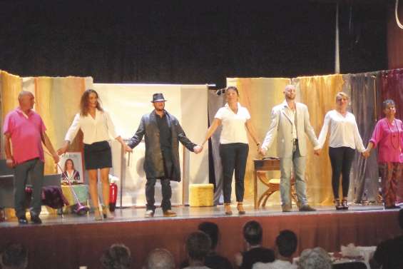 Une histoire d’escrocs  sur les planches