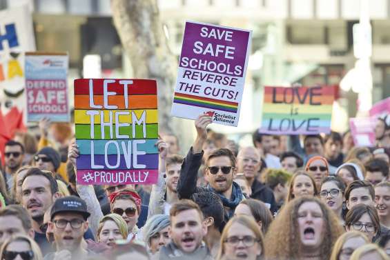 Le Sénat adopte la loi sur le mariage gay