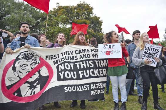 Bagarre entre pro et anti-Yiannopoulos