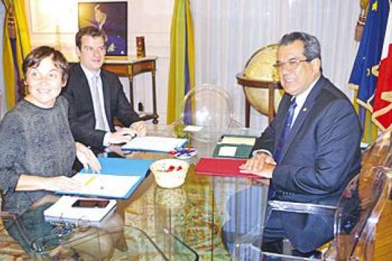 Annick Girardin en Polynésie en janvier