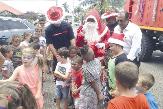 La tournée  de l’homme en rouge