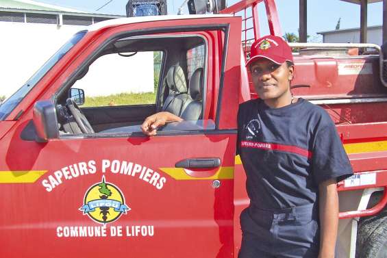 La double vie de Florenda, caissière et sapeur-pompier