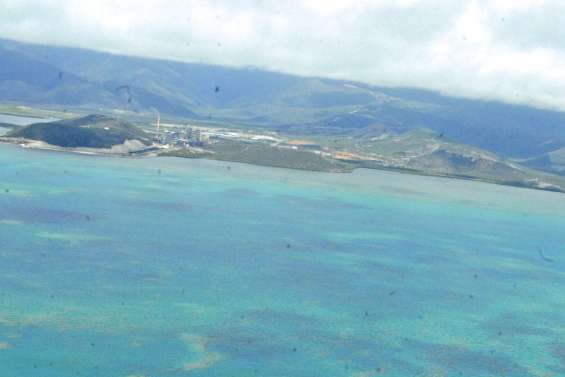 Comment le lagon réagit-il à l’activité minière ?