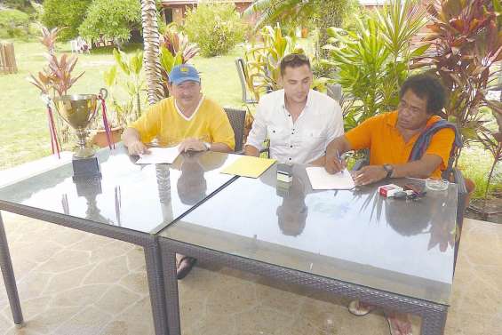 L’Oasis sponsorise  le club Ne drehu