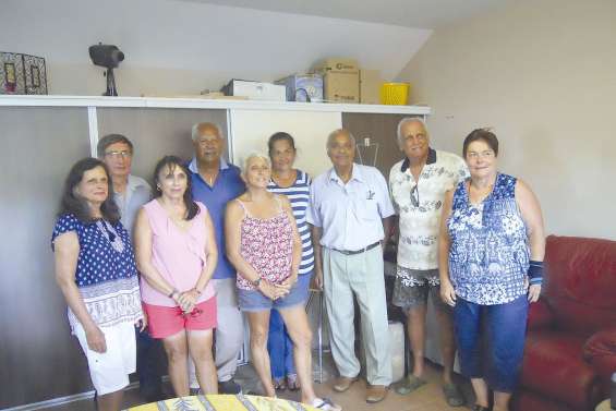 La famille Arsapin se prépare pour sa cousinade