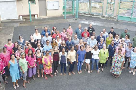 Les professeurs ont précédé leurs élèves