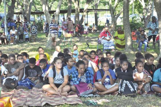 Des parents et des enfants mobilisés à Baganda