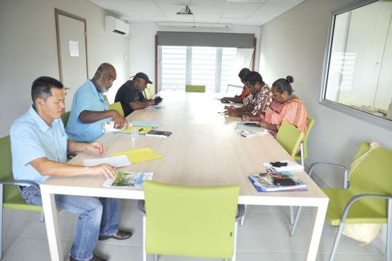 Les effectifs en baisse continue