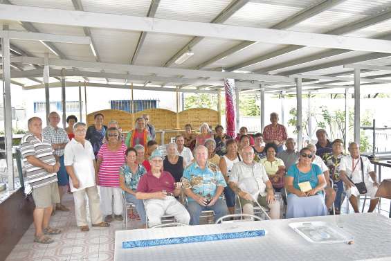 Francis Castel reste le président de l’association des anciens