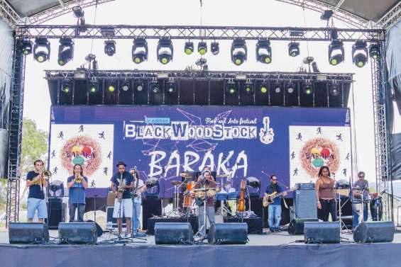 Baraka régale son public avec un album bigarré