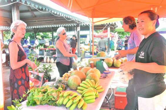 Le grand marché de Pâques  attire toujours le public